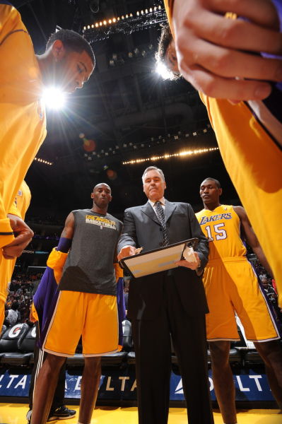 包含那不勒斯训练开放日；集结日战术微调引欢呼；NBA常规赛在即；球队文化再被提及的词条-九游娱乐